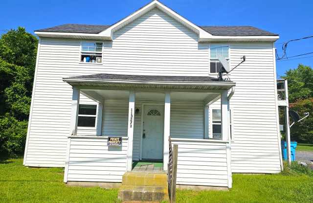 11327 Greenwood Road - A photos photos