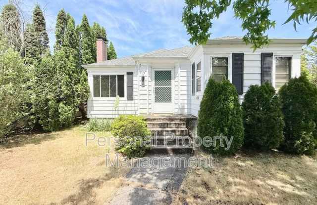 506 W 39th Street photos photos
