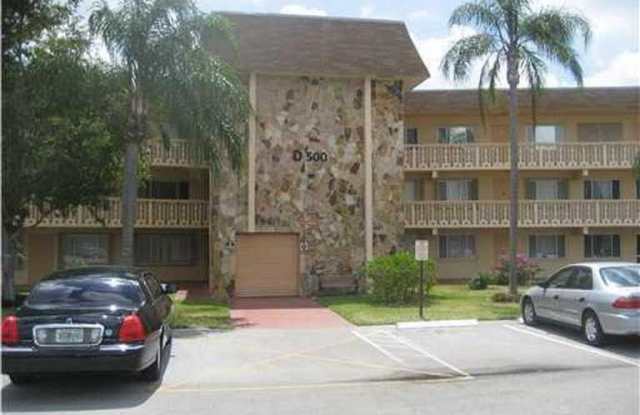 500 Village Green Circle W unit: 107 photos photos 500 Village Green Circle W unit: 107 photos photos