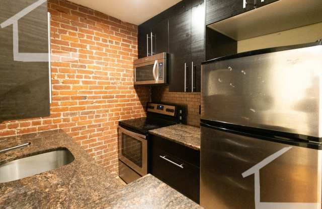 BEACON ST 4BED / 2BATH NEAR COOLIDGE CORNER AND BU PARKING FOR RENT photos photos