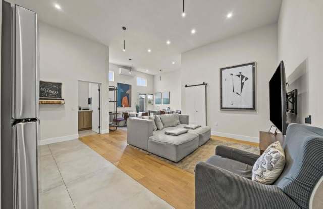 4935 El Cajon Boulevard - 4935 El Cajon Boulevard, San Diego, CA 92115