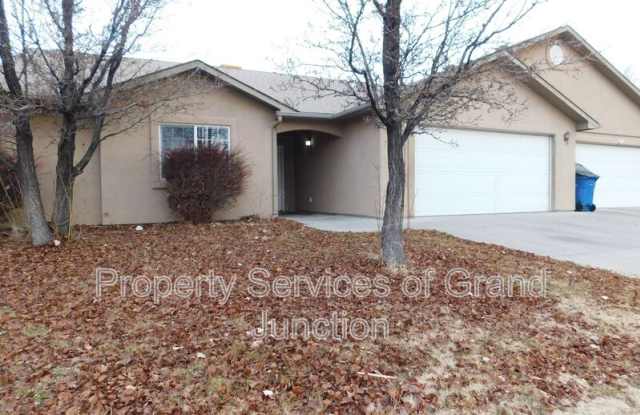 3016 Oakwood Drive photos photos