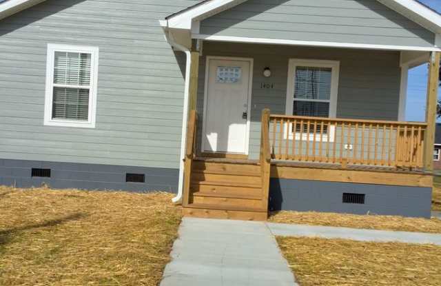 Beautiful Brand New Home - 1404 Fisher Street, Morehead City, NC 28557