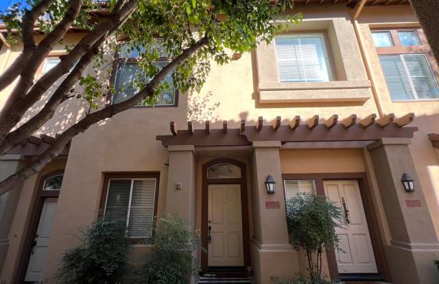 Light Filled 2 Bed 2 Bath Tustin Condo with Soaring Ceilings photos photos