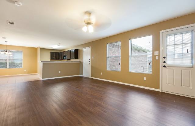 614 Hearthstone Dr Gallery 3