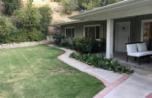 4610 Lindley Avenue - 4610 Lindley Ave, Los Angeles, CA 91356