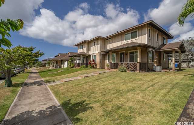 Spacious 3 Bed 2.5 Bath | 426 Malamalama St | $4,000 photos photos