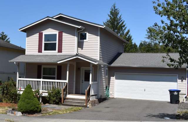 Poulsbo Home - 190 Northeast Max William Loop, Poulsbo, WA 98370