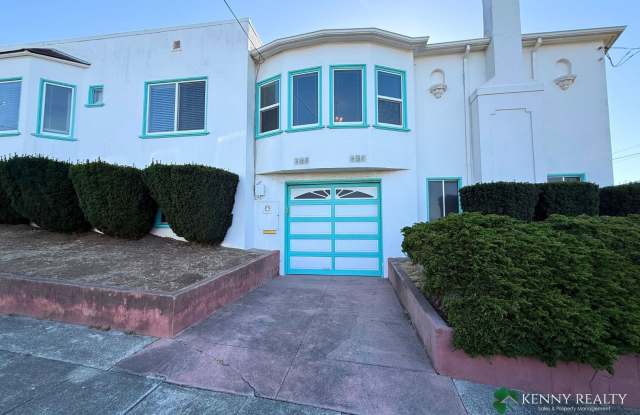 Large 3BR/1BA Home in South San Francisco with Big Backyard & Spacious Garage Gallery 1