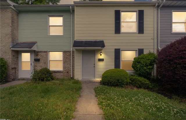 1640 Darren Circle photos photos