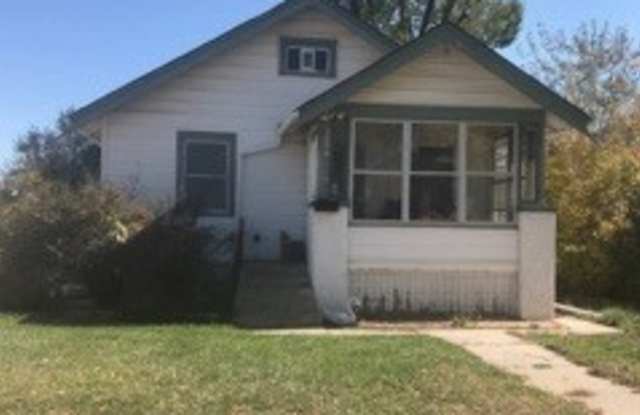 4 Bedroom - PRE-LEASING FOR JUNE - 2036 9th Avenue, Greeley, CO 80631