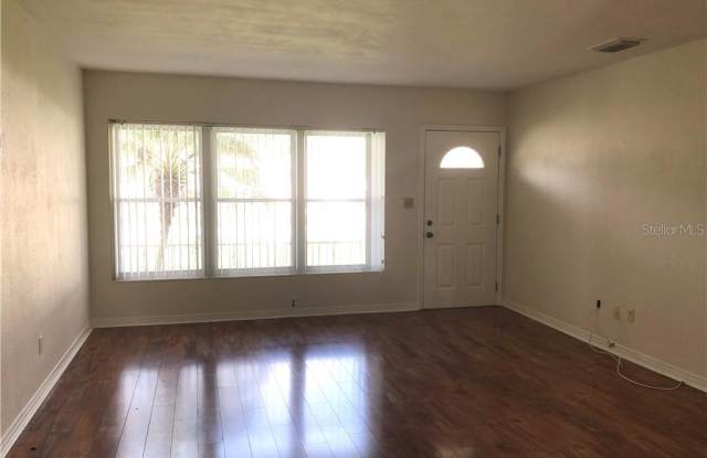 938 W CIMMERON DRIVE Gallery 2