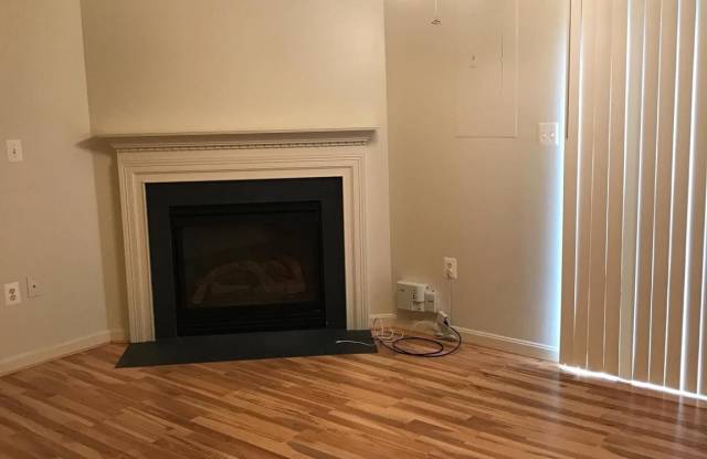 8609 DIVER COURT Gallery 3