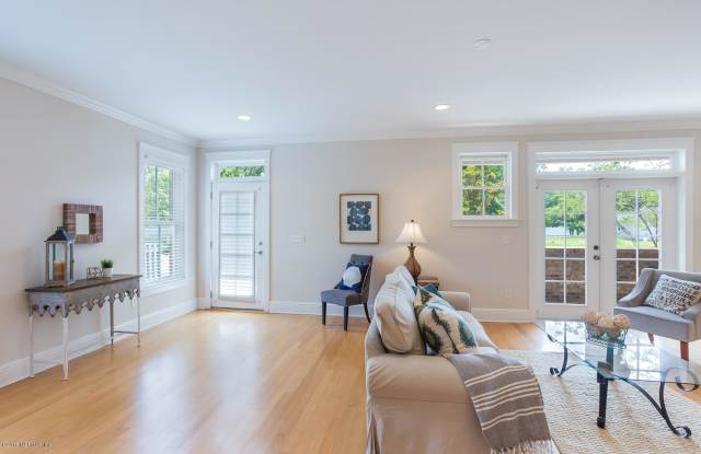 1283 LYDIA CT Gallery 3