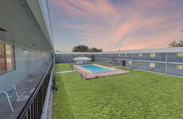 1829 N A St photos photos