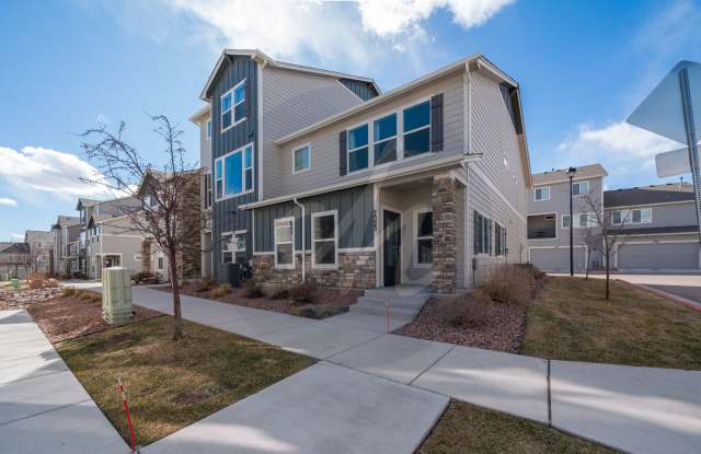 Beautiful Townhome located in the Townes at Woodmen Heights photos photos