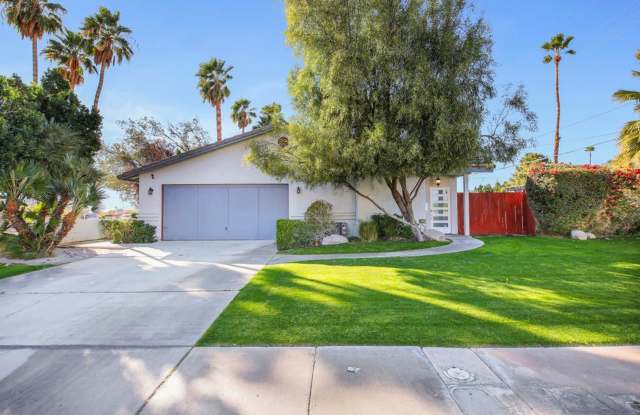 Pool home in Palm Springs photos photos Pool home in Palm Springs photos photos
