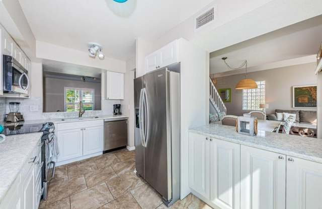 6107 MIRADA Circle Gallery 2