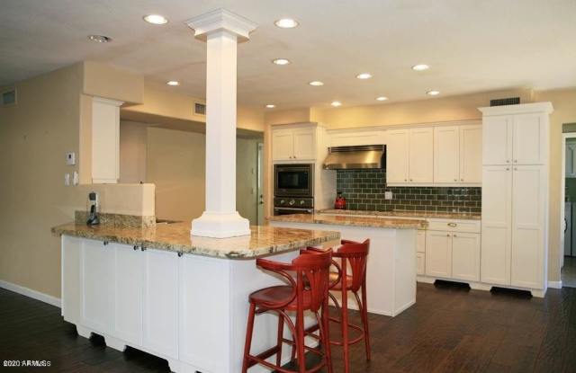 10422 N 82ND Place Gallery 2