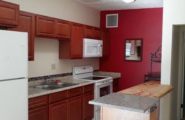 611 S CR 419 Gallery 3