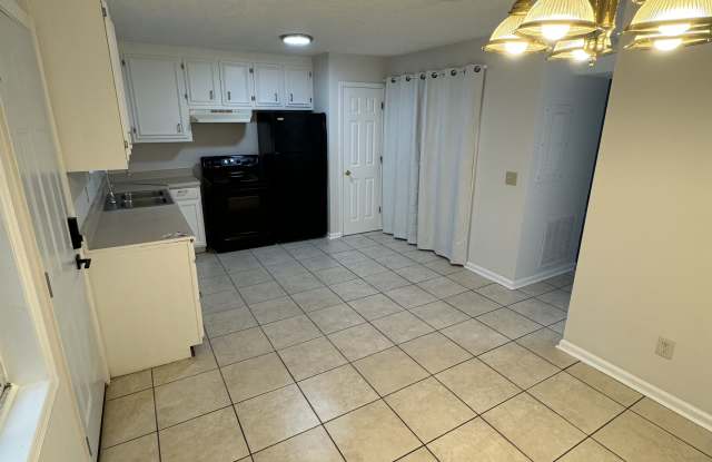 1116 Windgate Cir Nw - 1116 Windgate Circle Northwest, Conyers, GA 30012