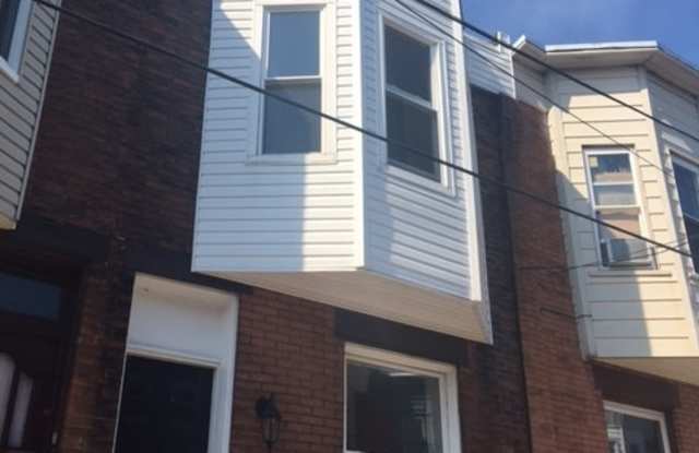2 BED 1 BATH house in South Philly! photos photos