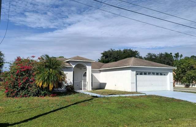 Single Family Home in Poinciana, FREE RENT!!!! photos photos