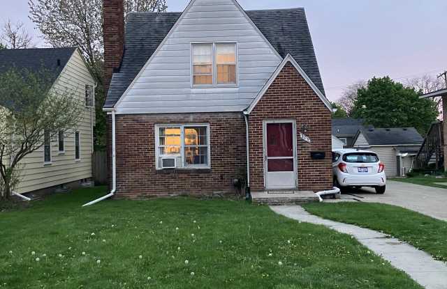 305 Potter Ave photos photos