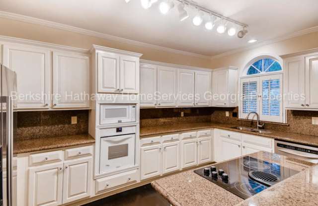 3748 Ashford Point Gallery 2