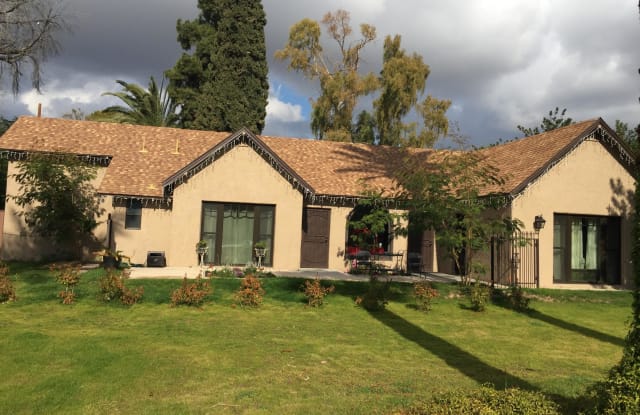 40 W MEDLOCK Drive - 40 W Medlock Dr, Phoenix, AZ 85013