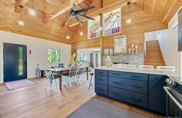 25 Miami Avenue photos photos 25 Miami Avenue photos photos