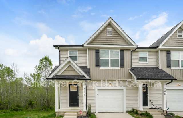 210 Beaumont Cir photos photos