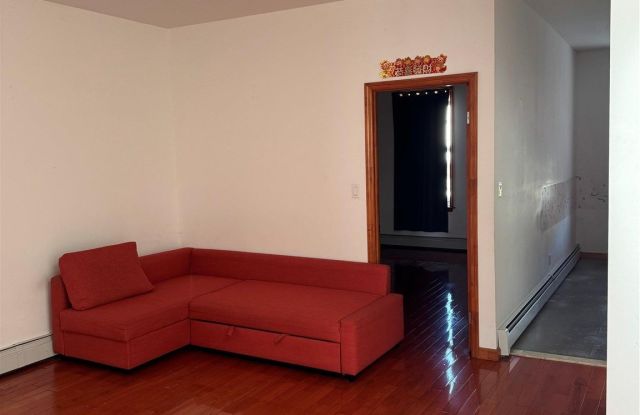 723 45th St photos photos