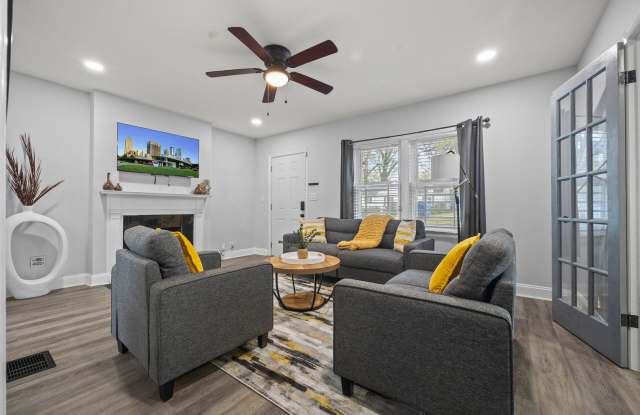 Spacious 3BR Home Near Emory, Grady and GSU Gallery 3