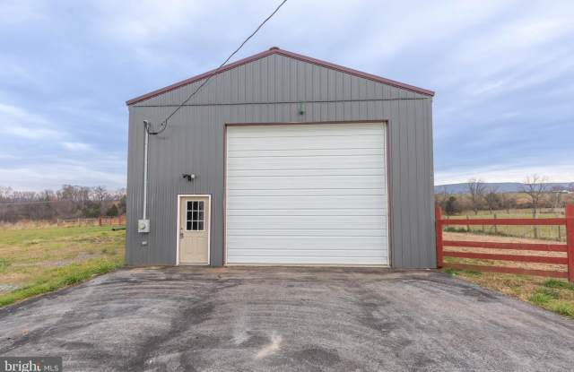 266 SHANNON HILL LANE unit: Studio - 266 Shannon Hill Lane, Jefferson County, WV 25414