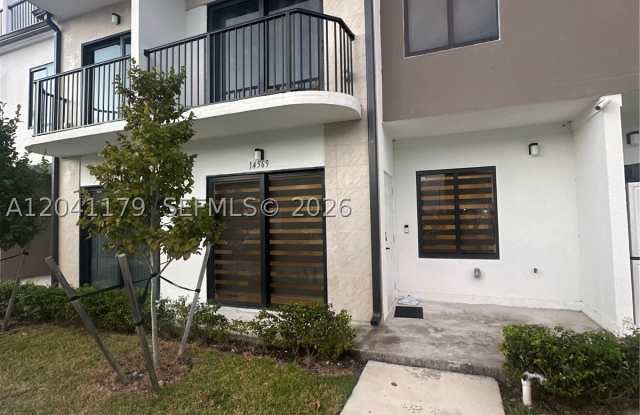 14569 SW 261st Ter Gallery 4