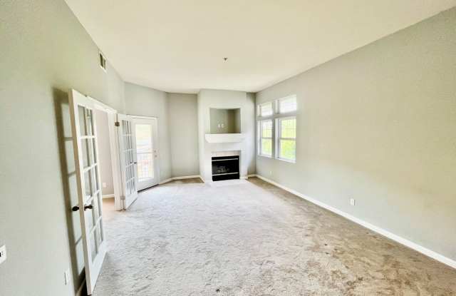 SPECTACULAR, ONE OF KIND BRISBANE 3 BED/2 BATH CONDO!!! photos photos