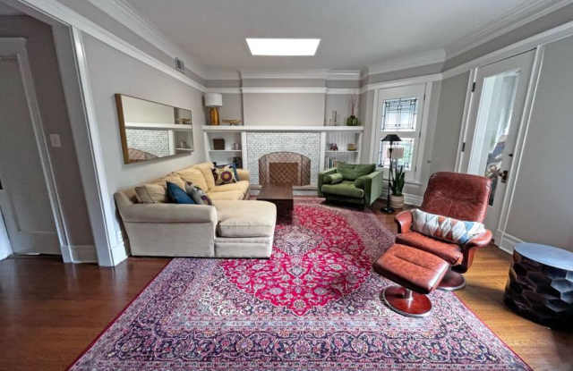 729 W Junior Terrace photos photos