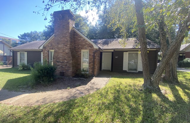 147 Mccormack Dr - 147 Mc Cormack Drive, Ridgeland, MS 39157
