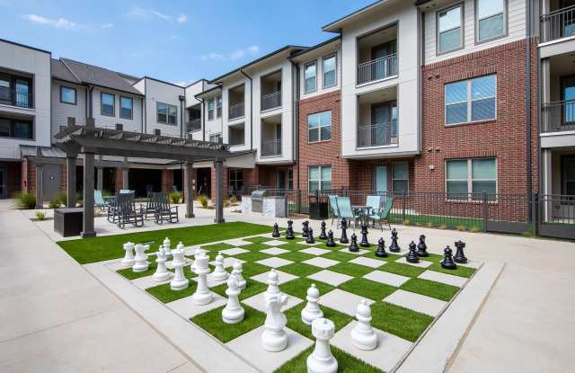 Lakes at Grand Prairie - 55+ Active Adult Apartment Homes Gallery 2