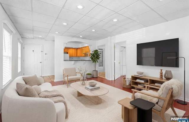 70 Linwood Avenue photos photos