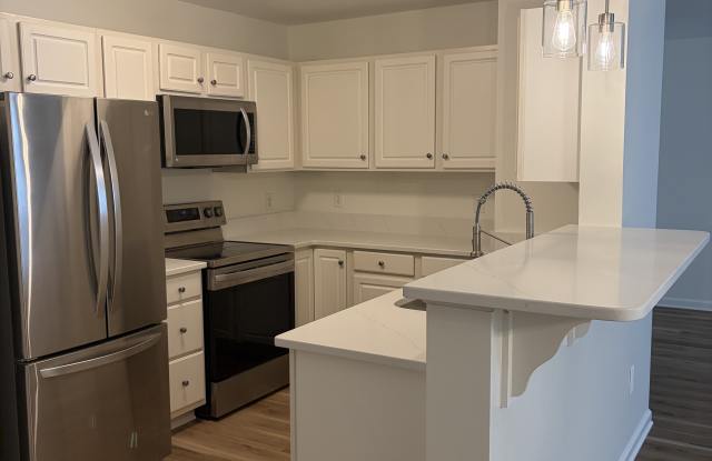 3487 Forestdale Drive photos photos