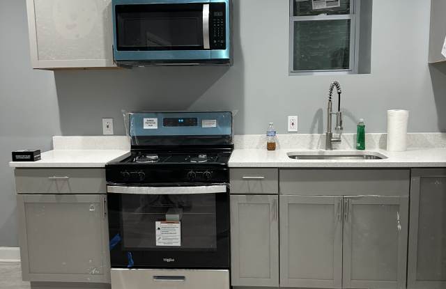 3348 W Douglas Blvd photos photos 3348 W Douglas Blvd photos photos