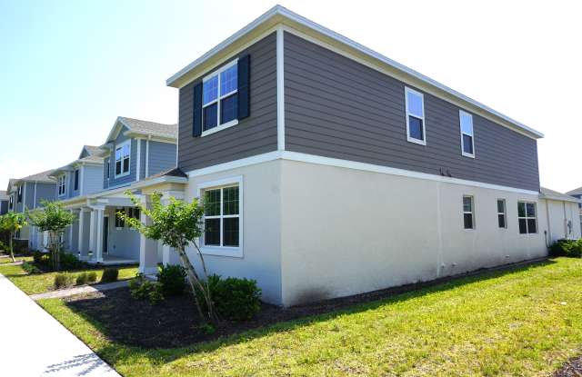 2993 Howley Aly Gallery 2