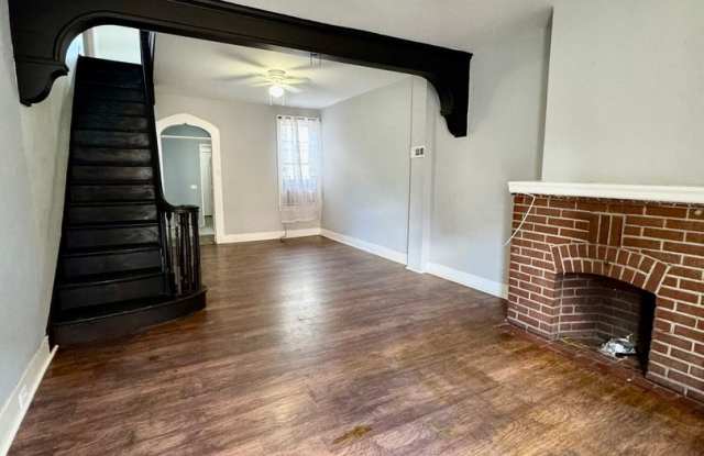 Charming 3-Bedroom Home on the East Side of Frankford Avenue photos photos