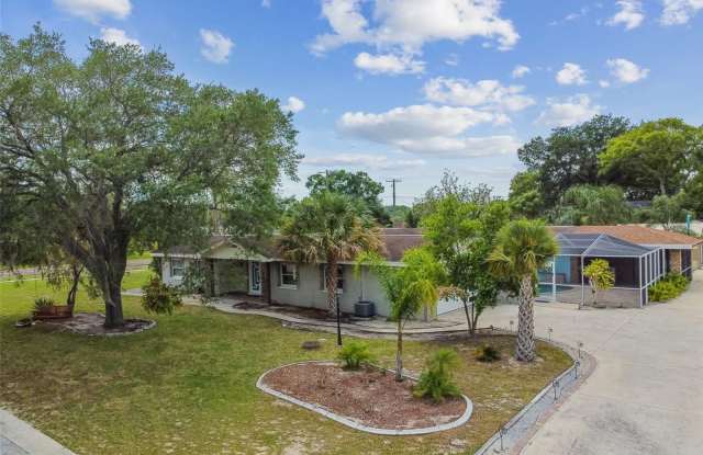 1302 BRANDONWOOD Drive Gallery 4