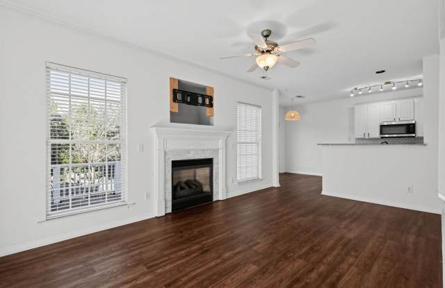 Charming 3BR House in Raleigh Gallery 4
