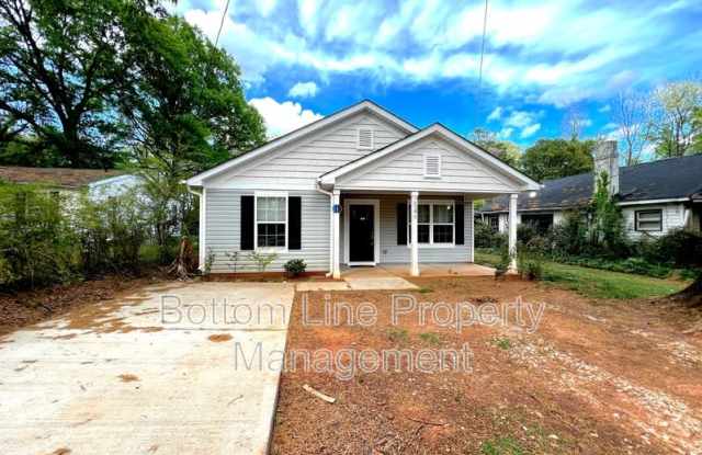 2546 Hemphill St photos photos