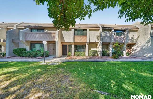 Spacious 3BR Townhome in Las Vegas photos photos