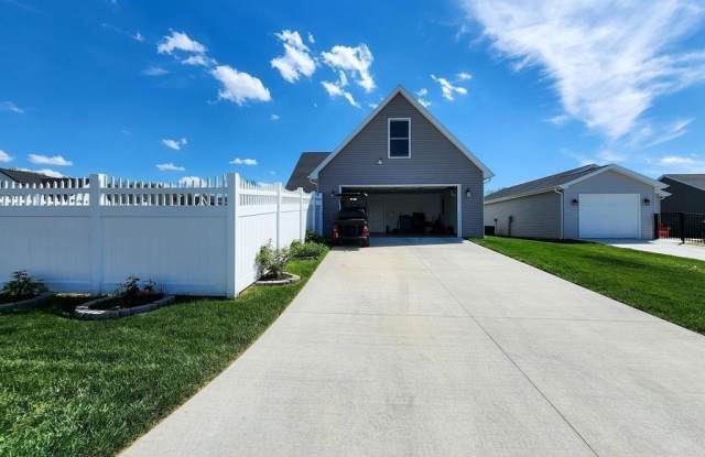 1120 Watership Drive Gallery 3